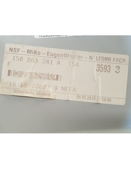 [94167] CONSOLA CENTRAL - VOLKSWAGEN UP! (122) (01/2016 - 12/2018)