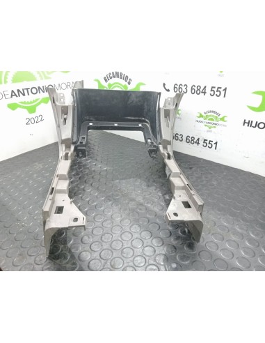 [101048] CONSOLA CENTRAL - TOYOTA LAND CRUISER...