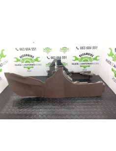 [101048] CONSOLA CENTRAL - TOYOTA LAND CRUISER (J10) 2