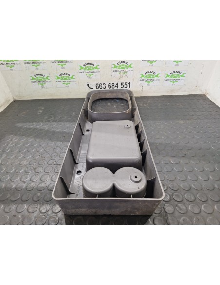 [105326] CONSOLA CENTRAL - NISSAN ATLEON