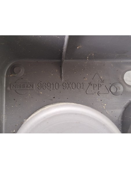 [105326] CONSOLA CENTRAL - NISSAN ATLEON