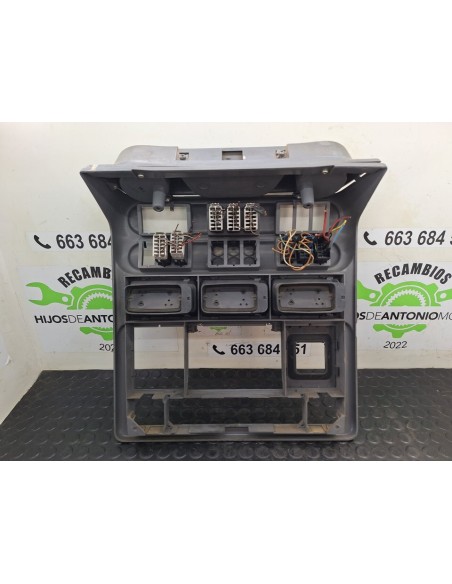 [102261] CONSOLA CENTRAL - IVECO EUROCARGO (01/1991 - 12/2001)