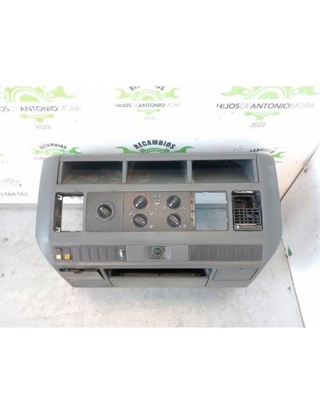 [106074] CONSOLA CENTRAL - MAN LE 140