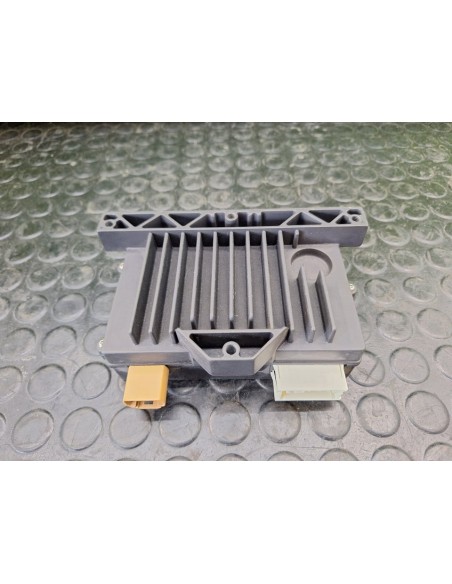 [102140] CONVERTIDOR DE VOLTAJE - VOLKSWAGEN CRAFTER (01/2019 - ...)