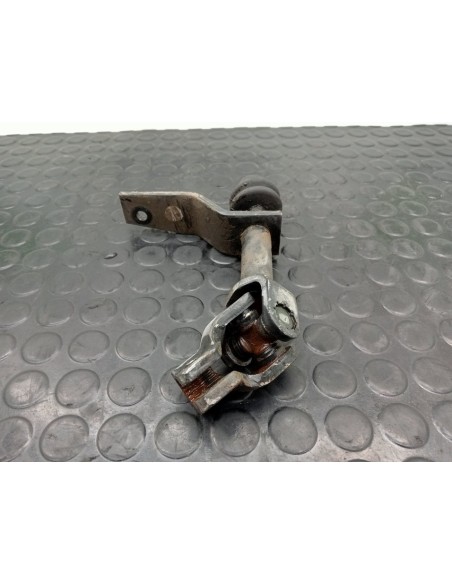 [98095] CRUCETA SELECTOR CAMBIO - MITSUBISHI CANTER 4.05 - (01/2005 - 01/2012)