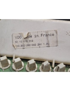 [99739] CUADRO INSTRUMENTOS - RENAULT HR 400.18 / 26...