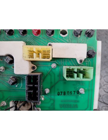 [104942] CUADRO INSTRUMENTOS - IVECO DAILY CAJA...