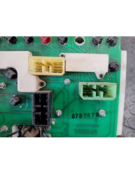 [104942] CUADRO INSTRUMENTOS - IVECO DAILY CAJA ABIERTA / VOLQUETE (01/1989 - 01/1999)