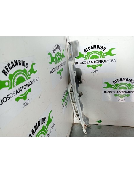 [98641] DEFLECTOR DERECHO  - NISSAN CABSTAR -09.06 (01/2006 - 12/2013)