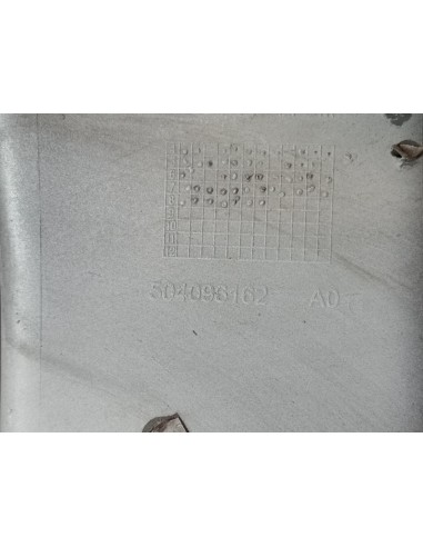 [98286] DEFLECTOR IZQUIERDO  - IVECO STRALIS...