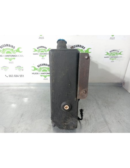 [100093] DEPOSITO ADBLUE - RENAULT MIDLUM (01/2000 - 12/2013)