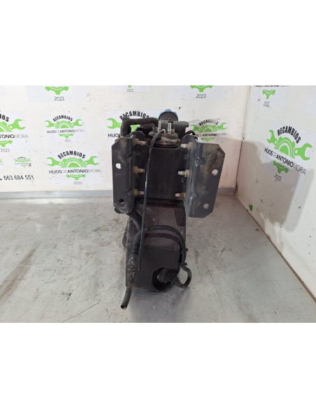 [102461] DEPOSITO ADBLUE - RENAULT MIDLUM (01/2000 - 12/2013)