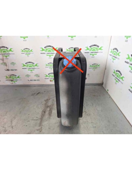 [103640] DEPOSITO ADBLUE - RENAULT PREMIUM ROUTE -2006 (01/2005 - 01/2013)