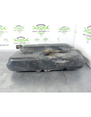 [105420] DEPOSITO COMBUSTIBLE - MERCEDES MB 100...