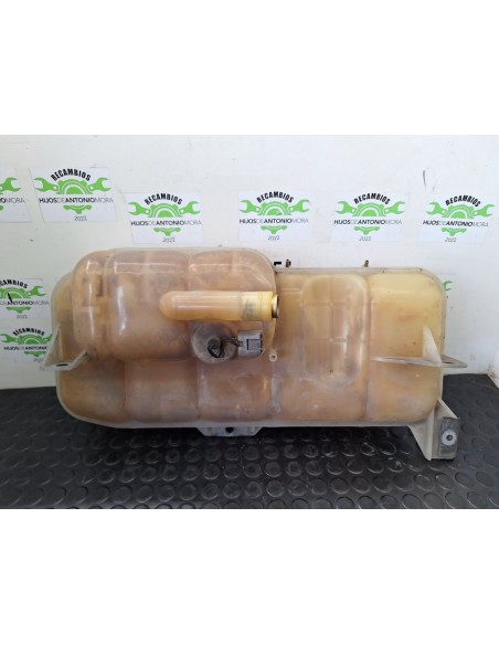[103739] DEPOSITO EXPANSION - VOLVO FM 9 2002 - (01/2002 - 01/2005)