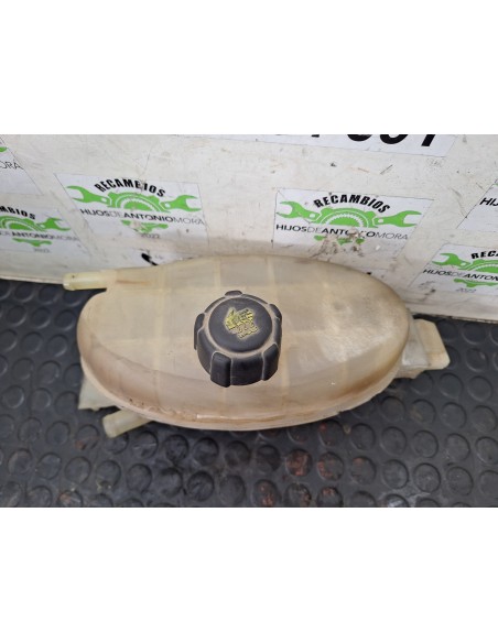 [105527] DEPOSITO EXPANSION - OPEL VIVARO FURGÓN