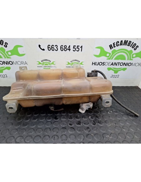 [100614] DEPOSITO EXPANSION - NISSAN CABSTAR E (01/2002 - 12/2003)