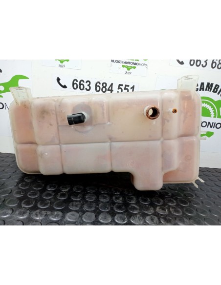 [94413] DEPOSITO EXPANSION - IVECO DAILY CAJA CERRADA