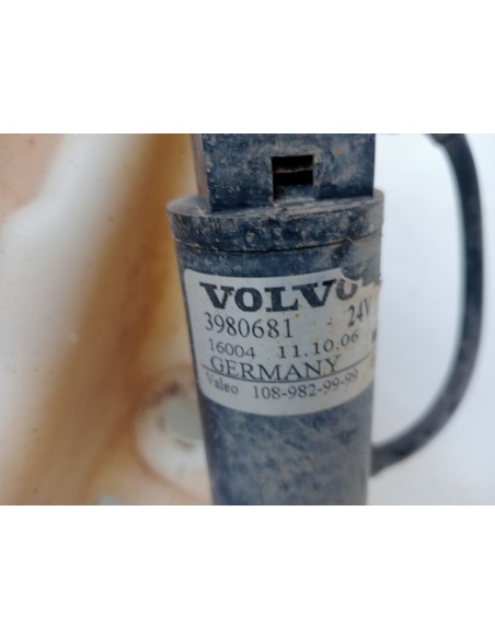 [100388] DEPOSITO LIMPIA - VOLVO FH 12 2002 - (01/2002 - 01/2006)