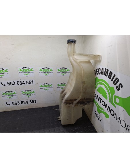 [106738] DEPOSITO LIMPIA - IVECO DAILY CAJA CERRADA