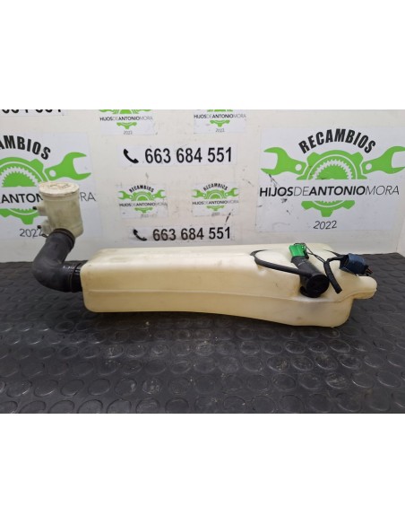 [99378] DEPOSITO LIMPIA - MITSUBISHI MONTERO (L040)