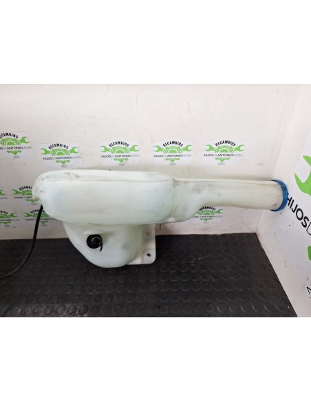 [104944] DEPOSITO LIMPIA - MERCEDES SPRINTER II JAMES COOK (906)