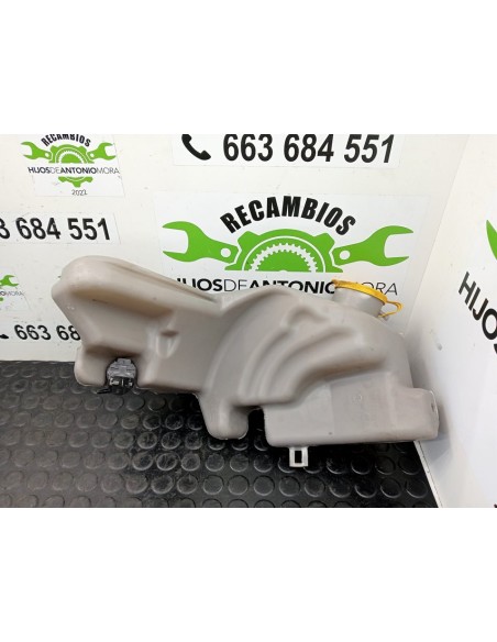 [98542] DEPOSITO LIMPIA - NISSAN CABSTAR E (01/2002 - 12/2003)