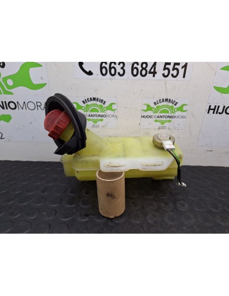 [100997] DEPOSITO LIQUIDO DE FRENOS - NISSAN ECO - T 100.45/78 KW/E2 (01/1996 - ...)