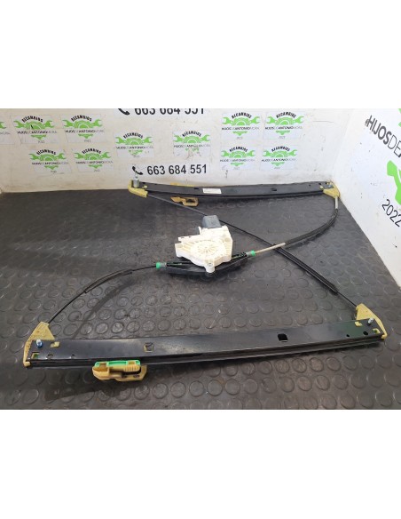 [105131] ELEVALUNAS DELANTERO IZQUIERDO - AUDI Q5 (8R)