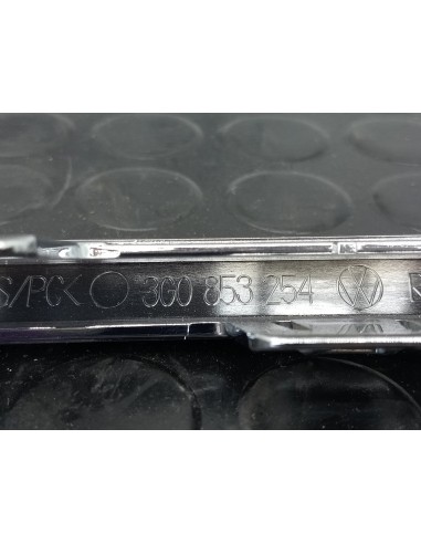 [97070] EMBELLECEDOR - VOLKSWAGEN PASSAT LIM....