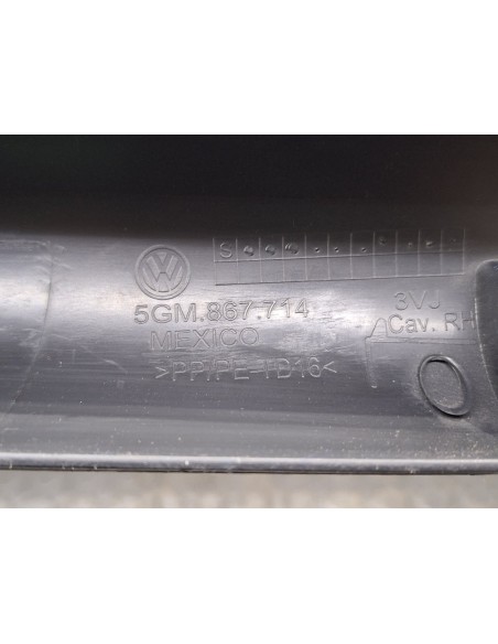 [101061] EMBELLECEDOR - VOLKSWAGEN GOLF VII LIM. (01/2012 - 12/2017)