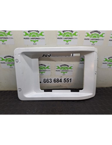 [106511] EMBELLECEDOR FAROS - RENAULT G 280...