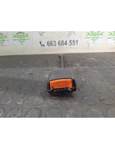 [105266] ENGANCHE CINTURON - NISSAN ATLEON 2