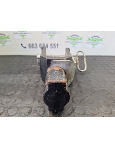 [91514] ENGANCHE REMOLQUE - VOLVO FH 12 2002 - (01/2002 - 01/2006)