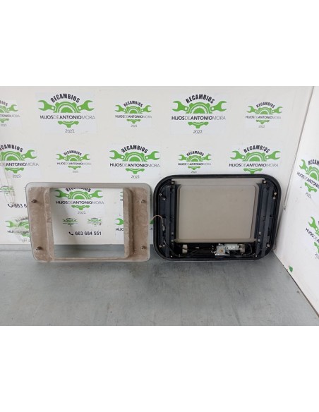 [100072] ESCOTILLA DE TECHO - RENAULT PREMIUM ROUTE -2006 (01/2005 - 01/2013)