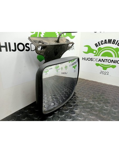 [98734] ESPEJO MIRA SUELO - IVECO STRALIS (AS) (01/2012 - 01/2019)