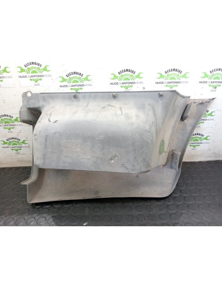 [98559] ESTRIBO DELANTERO DERECHO - NISSAN CABSTAR E (01/2002 - 12/2003)
