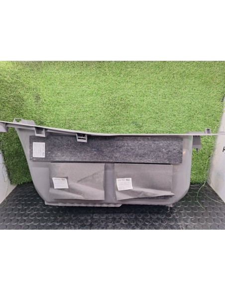 [102133] ESTRIBO DELANTERO DERECHO - VOLKSWAGEN CRAFTER (01/2019 - ...)