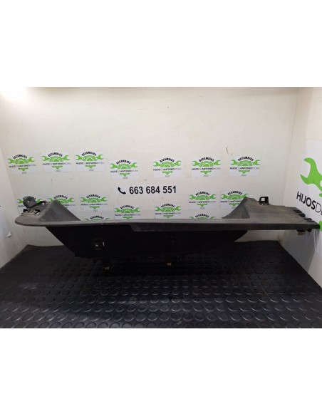 [103605] ESTRIBO DELANTERO DERECHO - CITROEN JUMPY FUGÓN (01/2016 - 12/2020)