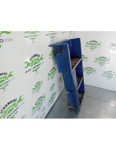 [99559] ESTRIBO DELANTERO IZQUIERO - RENAULT...