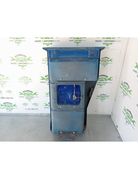 [99559] ESTRIBO DELANTERO IZQUIERO - RENAULT MAGNUM 480 DXI