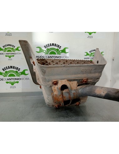 [92247] ESTRIBO DELANTERO IZQUIERO - IVECO...