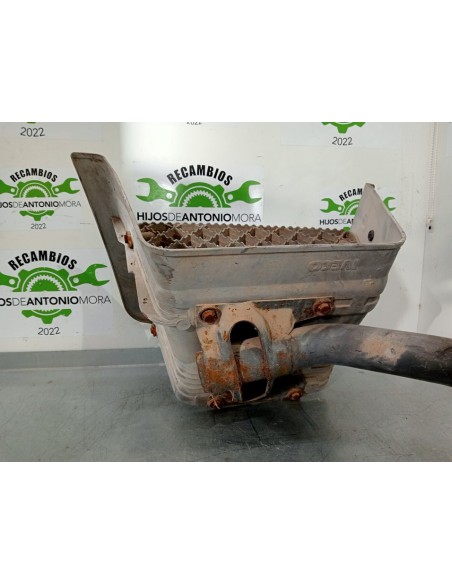 [92247] ESTRIBO DELANTERO IZQUIERO - IVECO EUROCARGO (01/1991 - 12/2001)