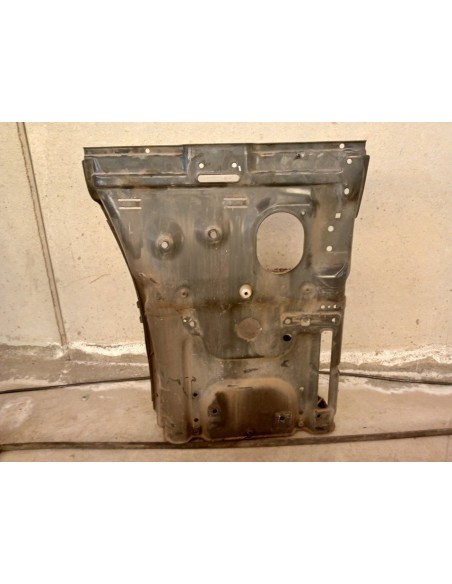 [92525] ESTRIBO DELANTERO IZQUIERO - SCANIA SERIE 4 (P/R 94 G) (01/1996 - 01/2004)