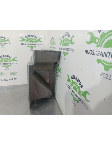 [98991] ESTRIBO DELANTERO IZQUIERO - IVECO...