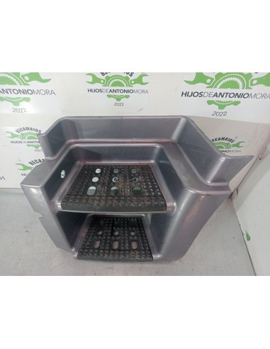 [98991] ESTRIBO DELANTERO IZQUIERO - IVECO...