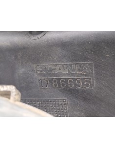 [105459] FARO ANTINIEBLA DERECHO - SCANIA SERIE 4 (P/R 94... 2