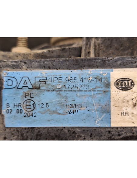 [102818] FARO ANTINIEBLA DERECHO - DAF SERIE LF45 DESDE 01