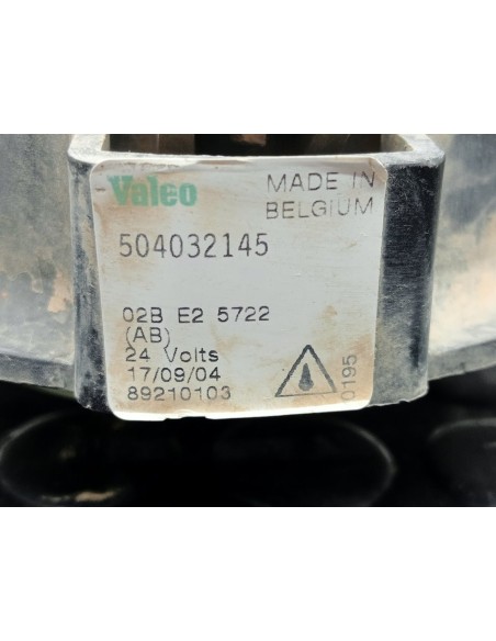 [97830] FARO ANTINIEBLA IZQUIERDO - IVECO STRALIS (AS) (01/2012 - 01/2019)