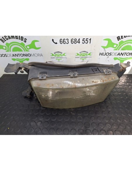 [99722] FARO DERECHO - SCANIA SERIE 4 (P/R 94 G) (01/1996 - 01/2004)